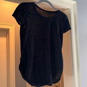 Lululemon black shirt